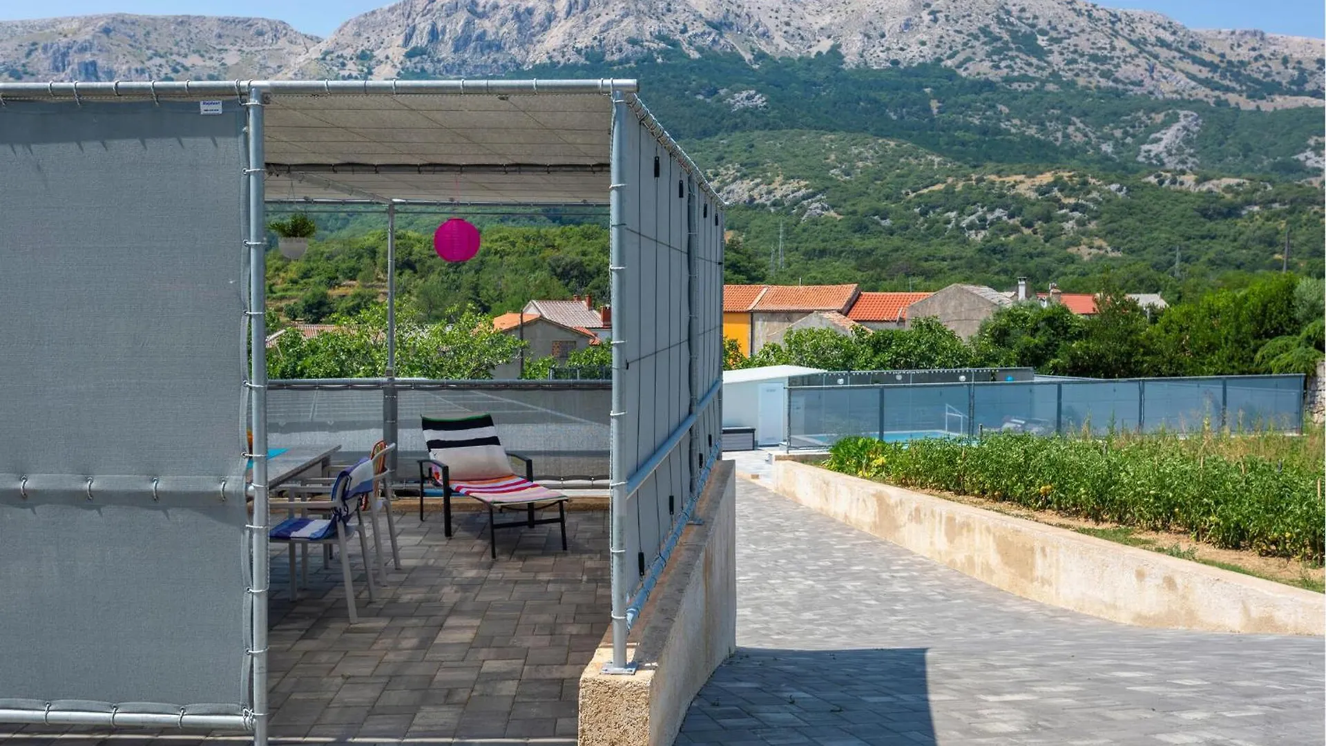 Pet Friendly Apartment In Draga Bascanska Croatia